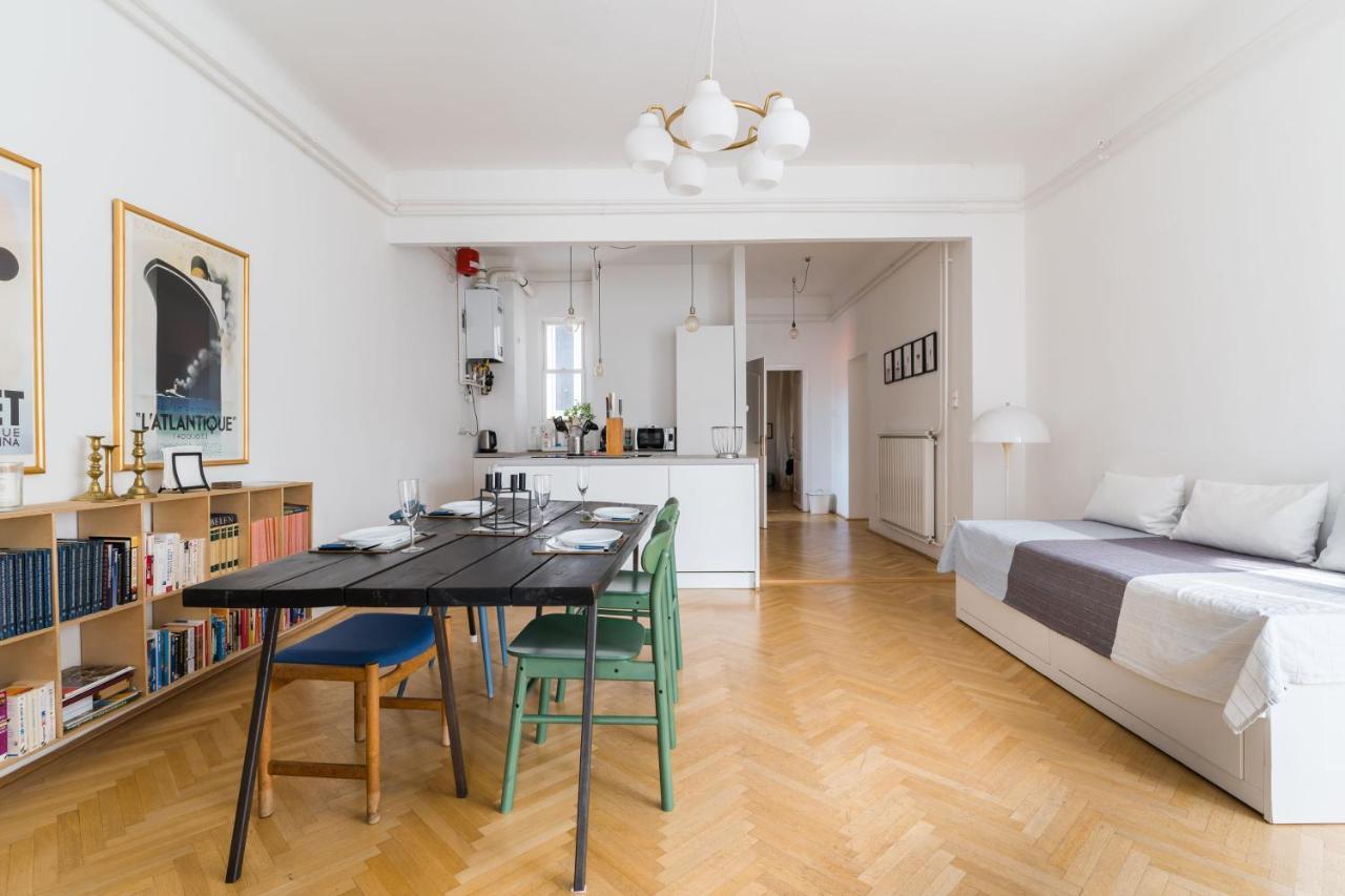 Klauzal Apartment W/3 Bedrooms, French Balcony ブダペスト エクステリア 写真