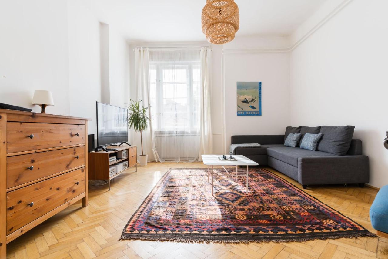 Klauzal Apartment W/3 Bedrooms, French Balcony ブダペスト エクステリア 写真