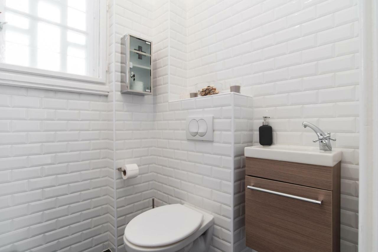 Klauzal Apartment W/3 Bedrooms, French Balcony ブダペスト エクステリア 写真
